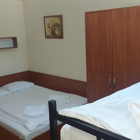 Willa Marina Widzew Łódź Eksteriør billede